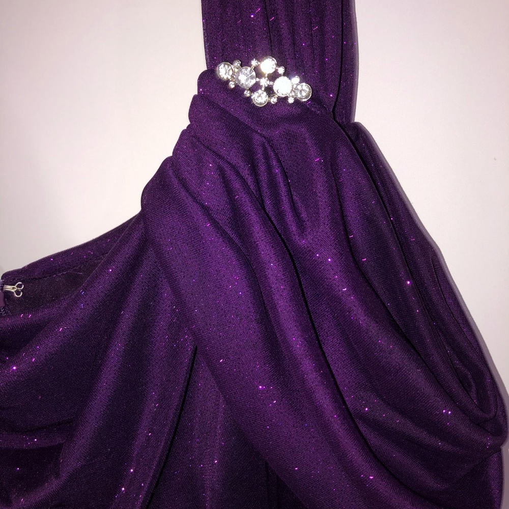 Formal purple wedding gown, size 18W - Picture 2 of 2